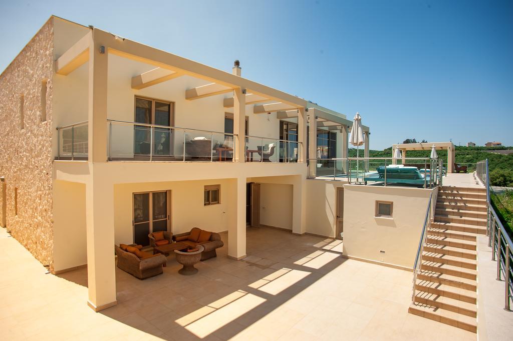 Villa Prigipessa Agia Marina Dış mekan fotoğraf